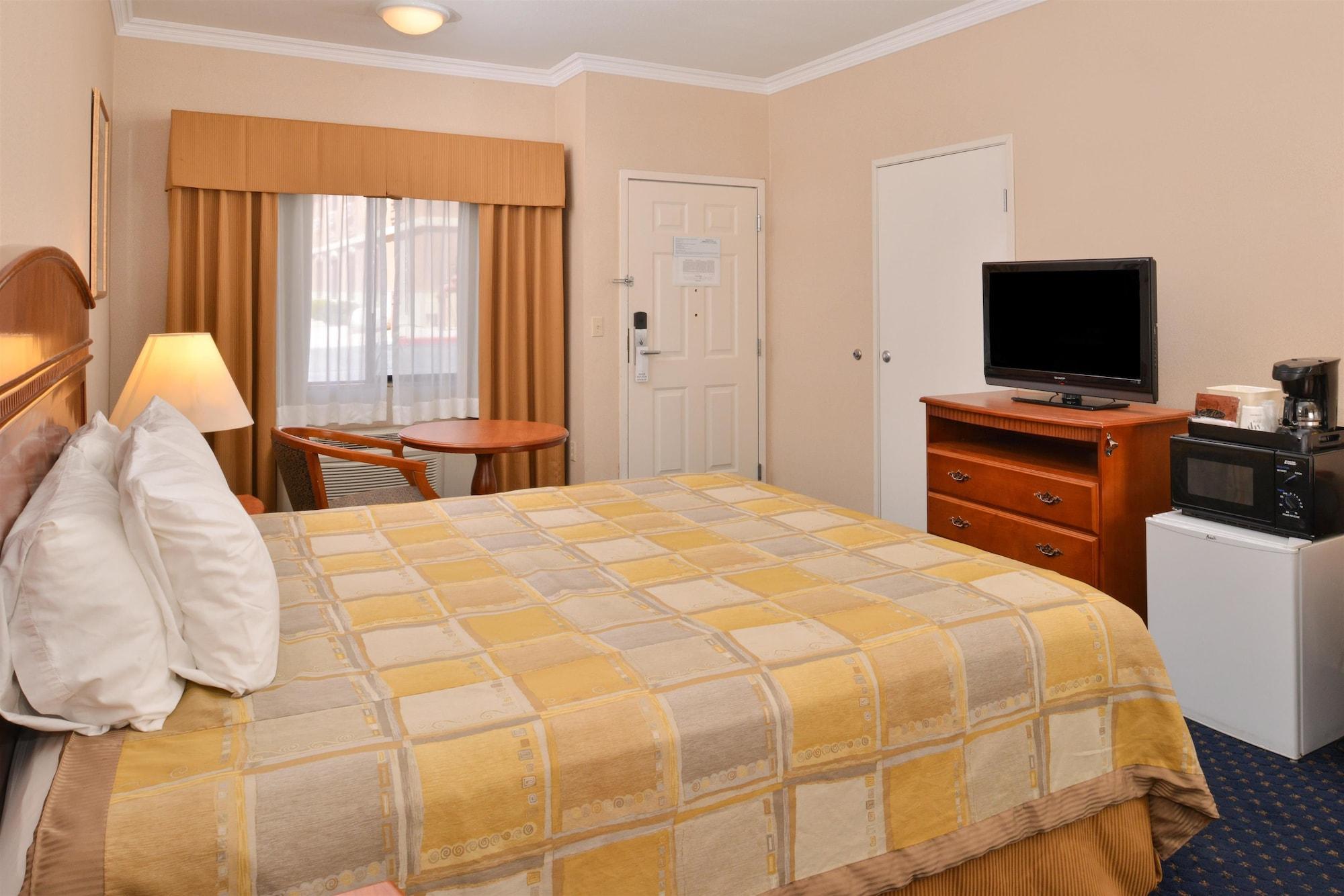 Starlight Inn & Suites Motel 29 Palms Joshua Tree National Park Туэнтинайн-Палмс Экстерьер фото